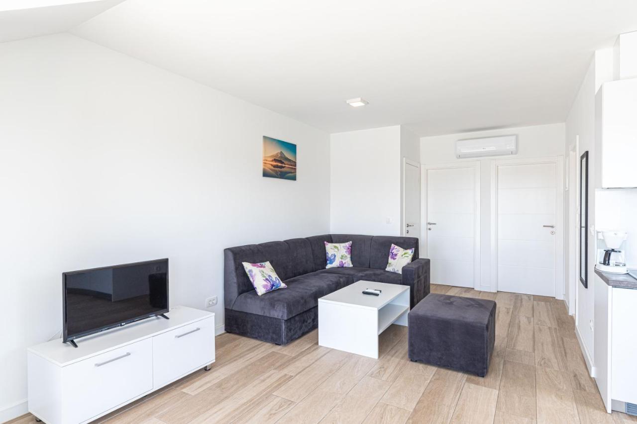 Blue View Apartment Трогир Екстериор снимка