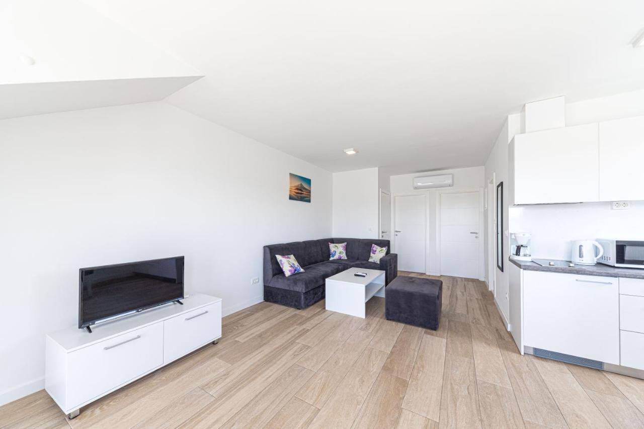Blue View Apartment Трогир Екстериор снимка