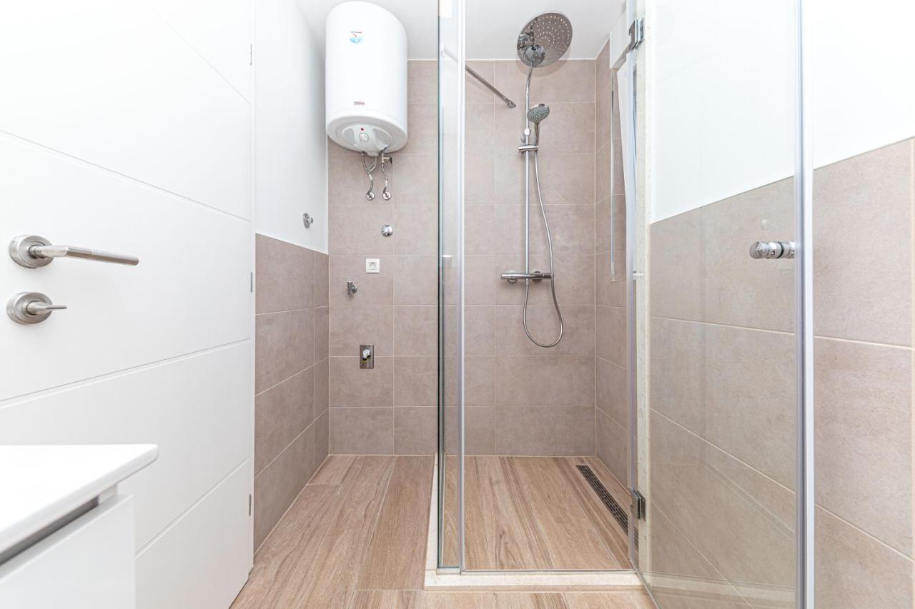 Blue View Apartment Трогир Екстериор снимка